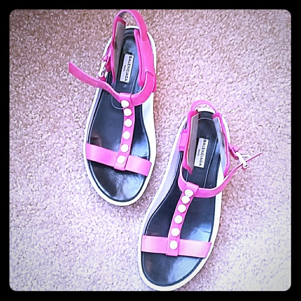 Cleaning out my closet. - Picture 1 of 3